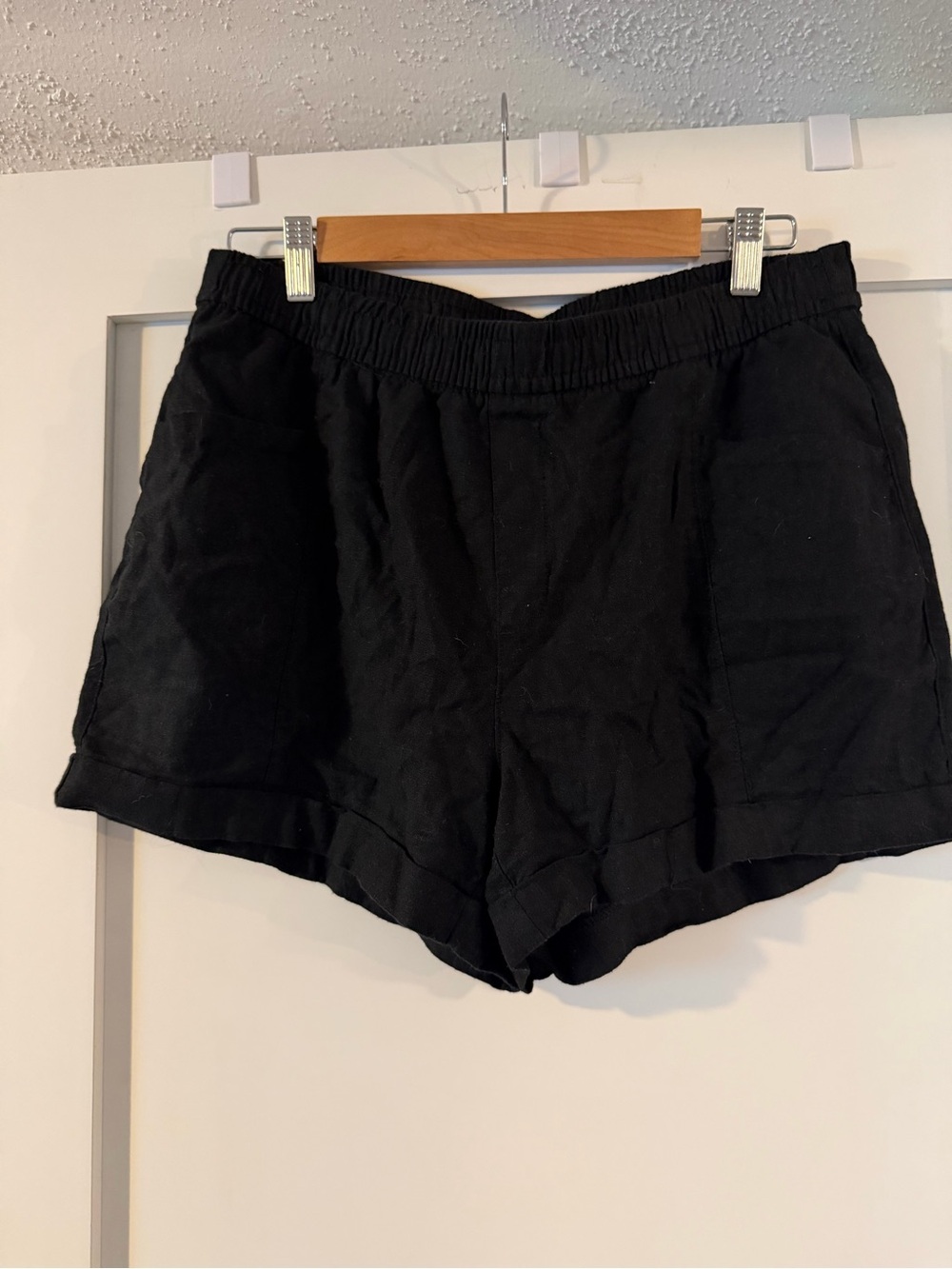 Old Navy Black Linen Shorts